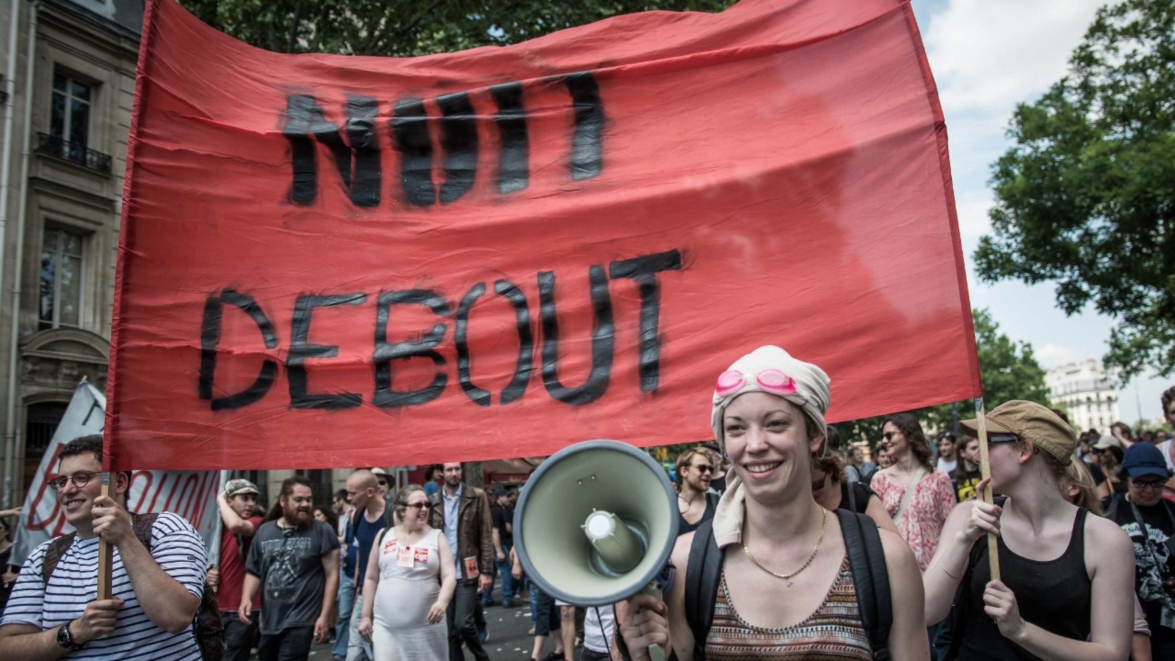 Vereinzelte Jugendproteste, aber (noch) keine Anzeichen für eine neue 68er-Bewegung in Europa: Kundgebung in Paris gegen Arbeitsmarktreformen im Juni 2016. (EPA/CHRISTOPHE PETIT TESSON)