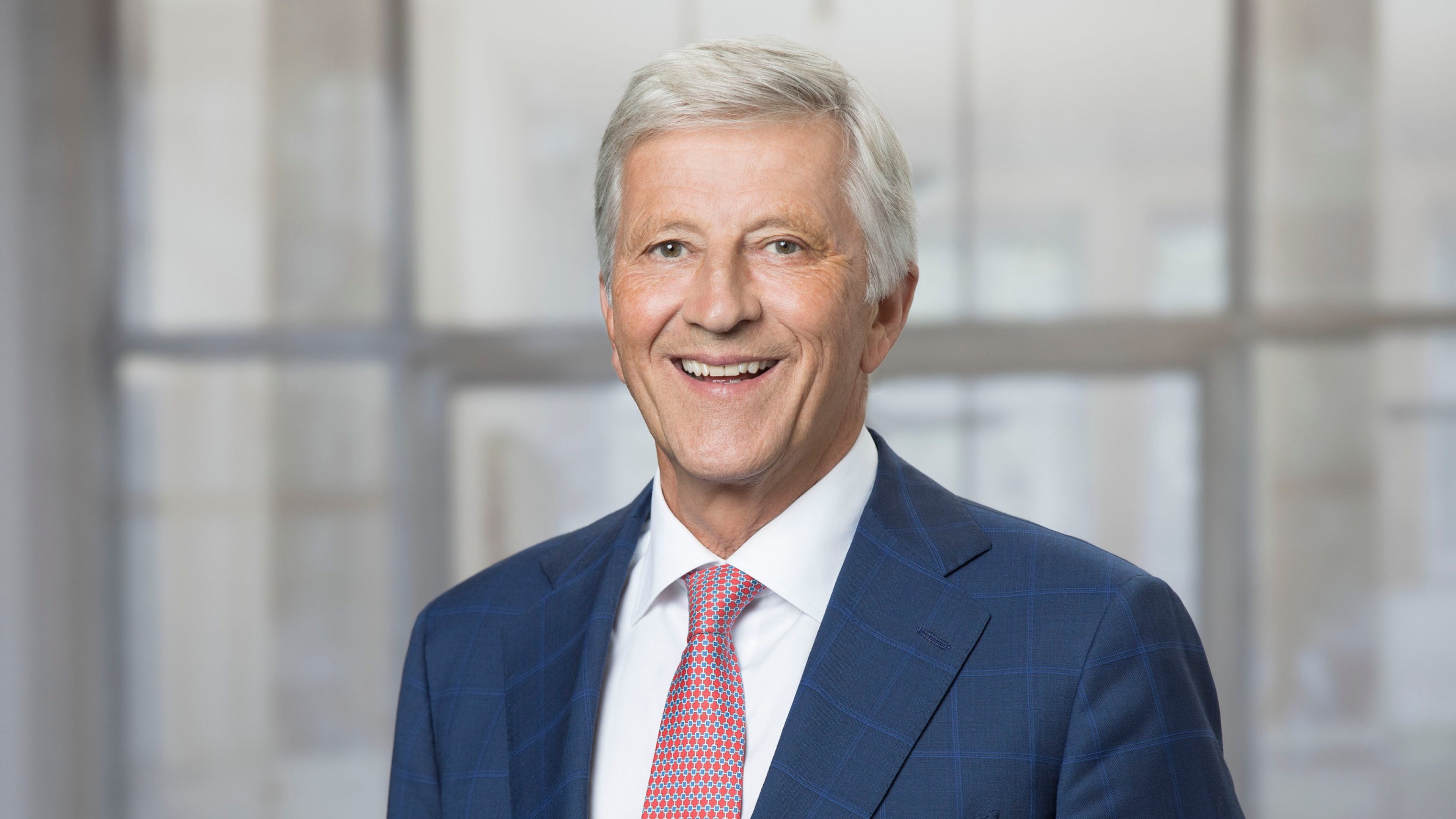 Rolf-Doerig-portrait