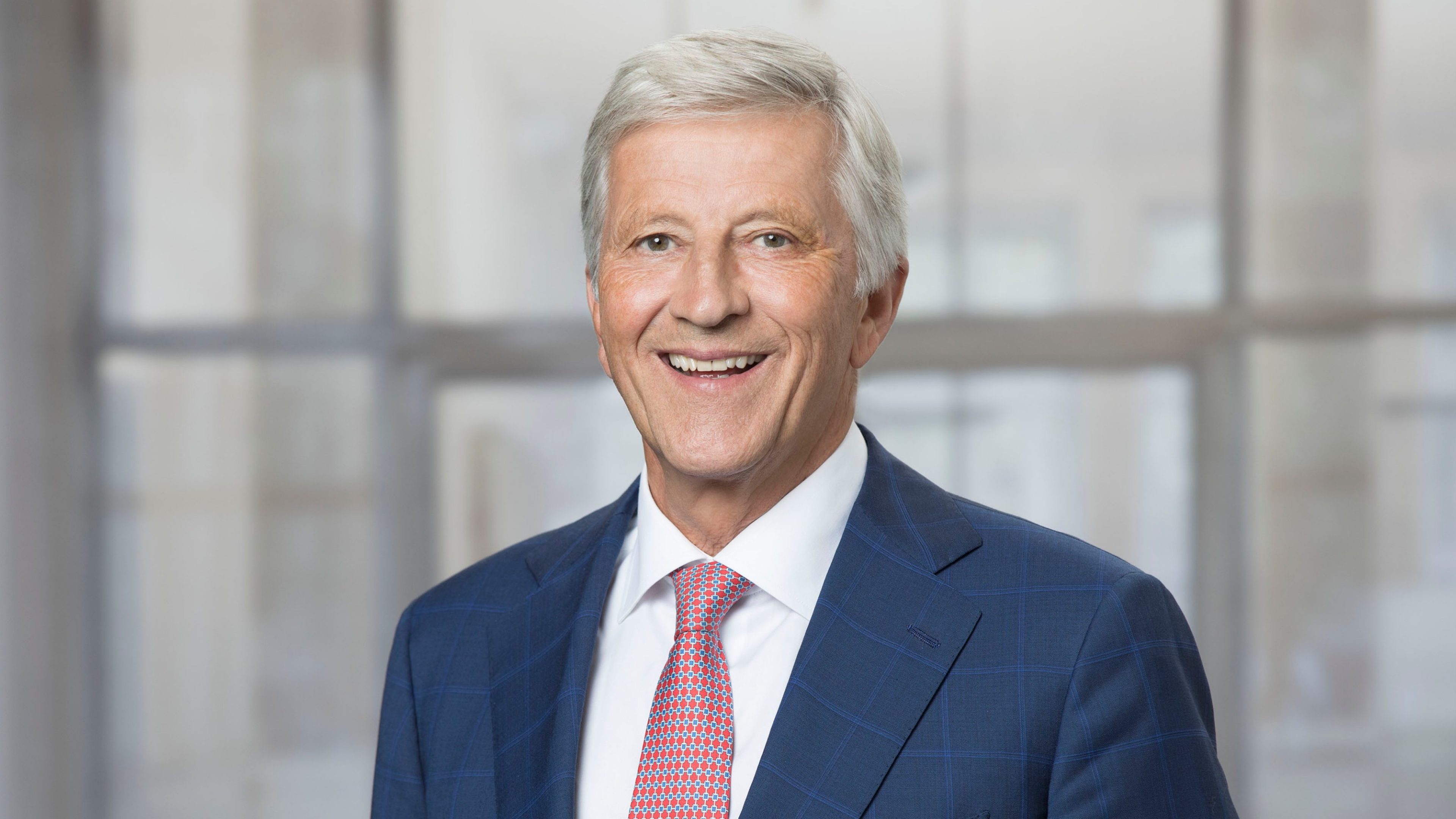 Rolf-Doerig-portrait