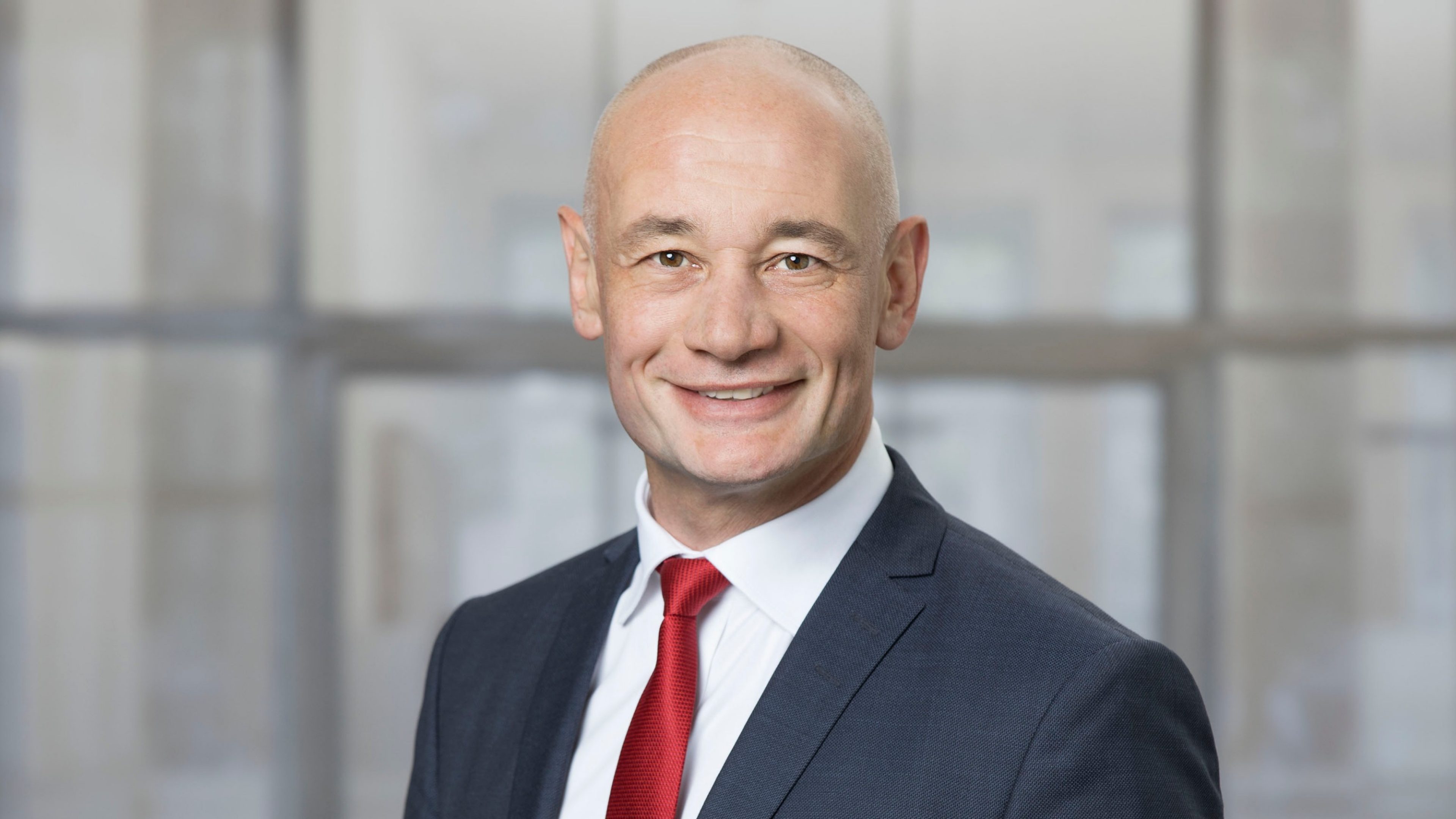 Markus-Leibundgut-portrait-web