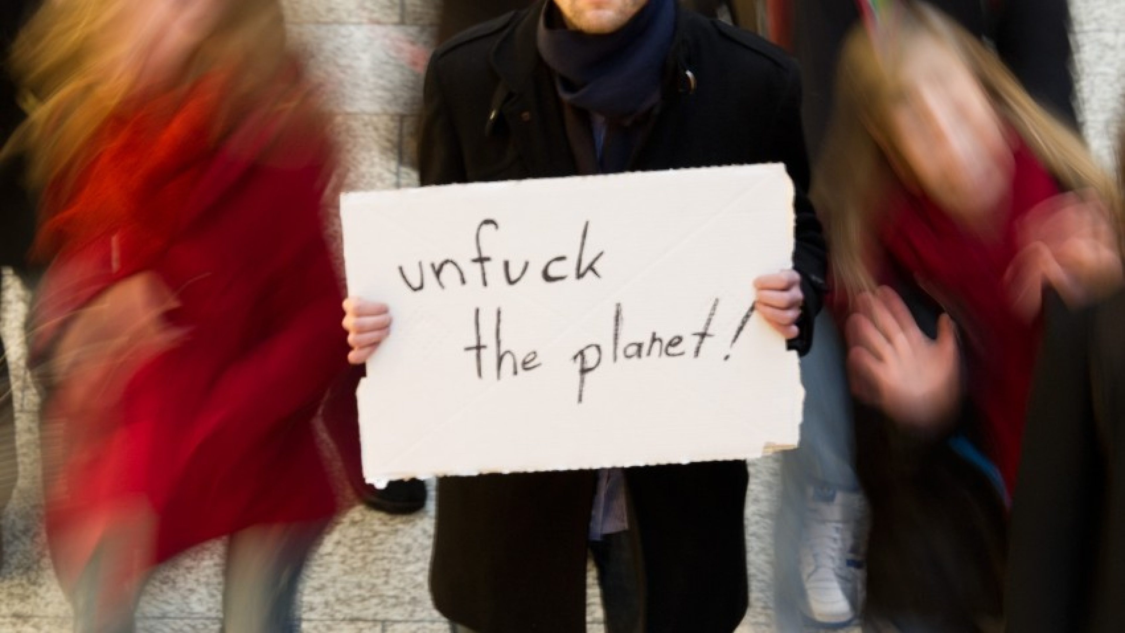 Der Umweltlobbyist  Wolfgang Gruendiger aufgenommen am Dienstag (13.12.11) in Berlin am Potsdamer Platz
